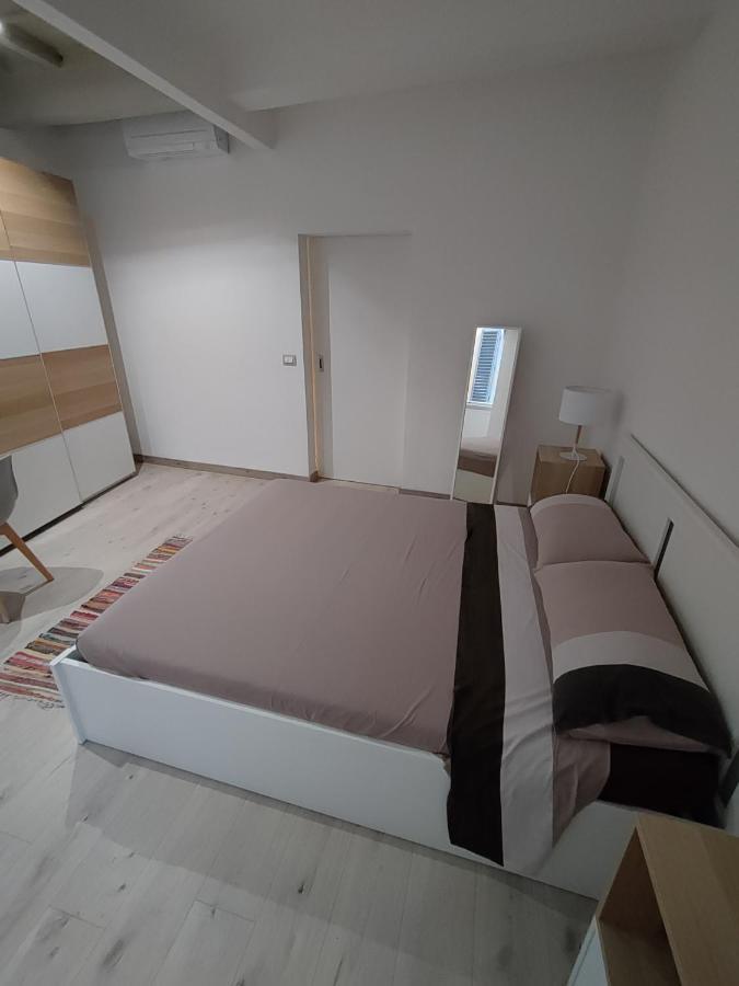 Cozy Apartment Near Ponte Vecchio Florence Extérieur photo